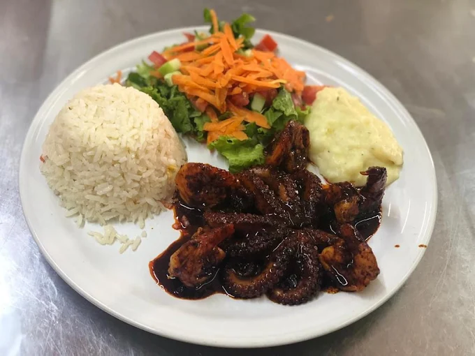 Mariscos 'el Tocayo'